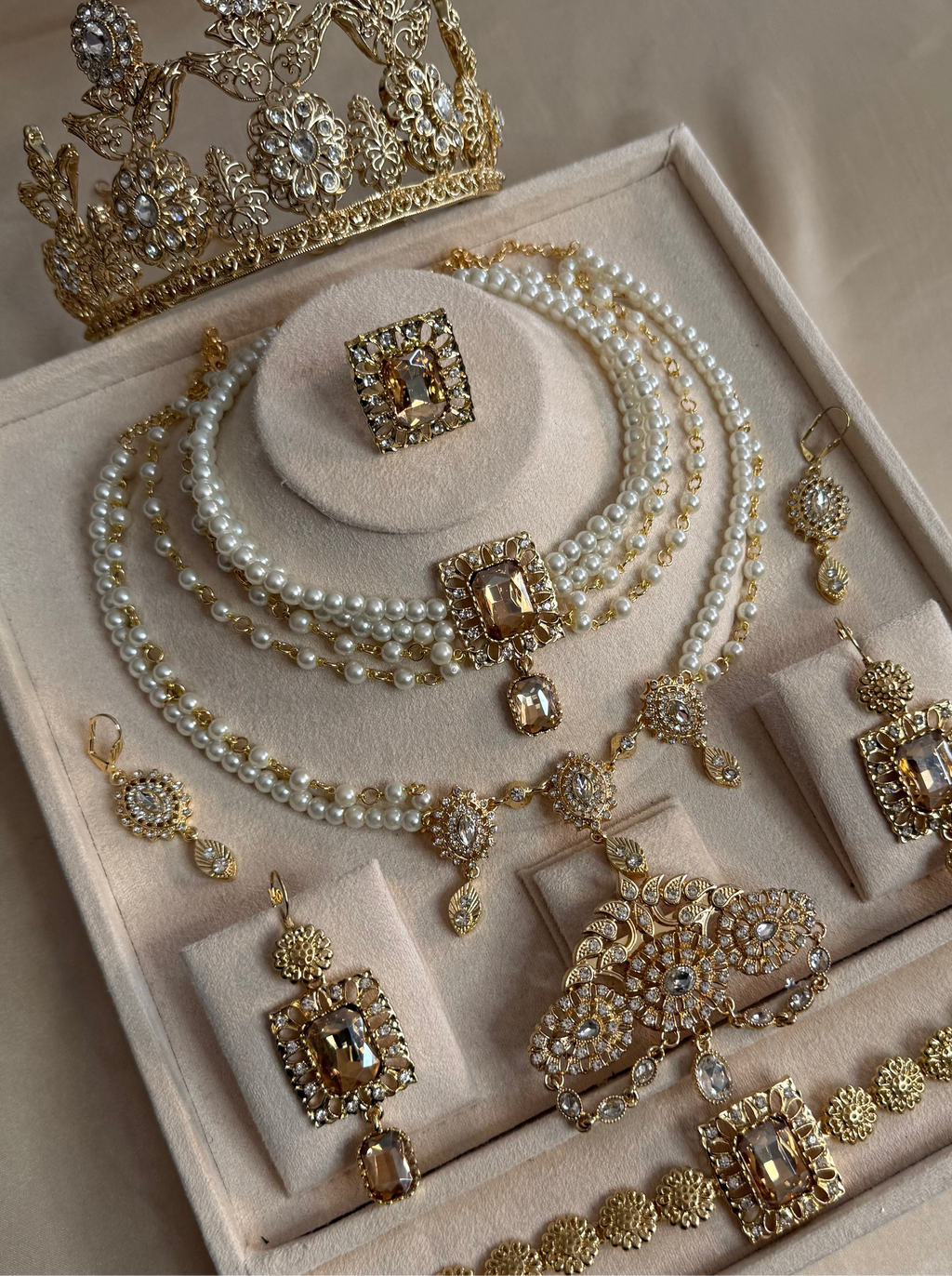 Adornment - Lalla