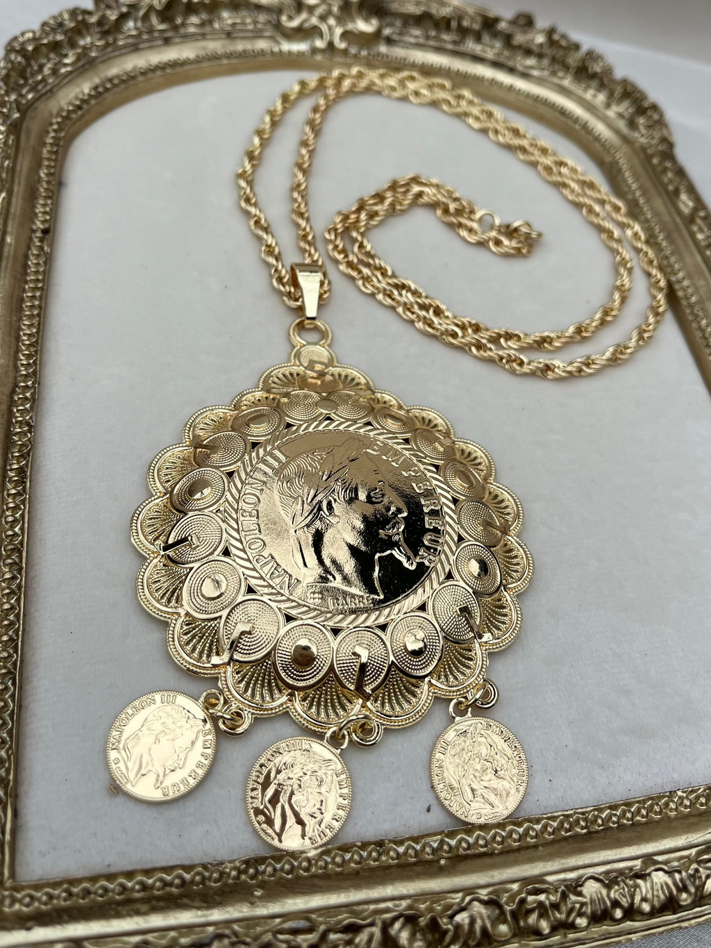 Meskiya Necklace - Nessa