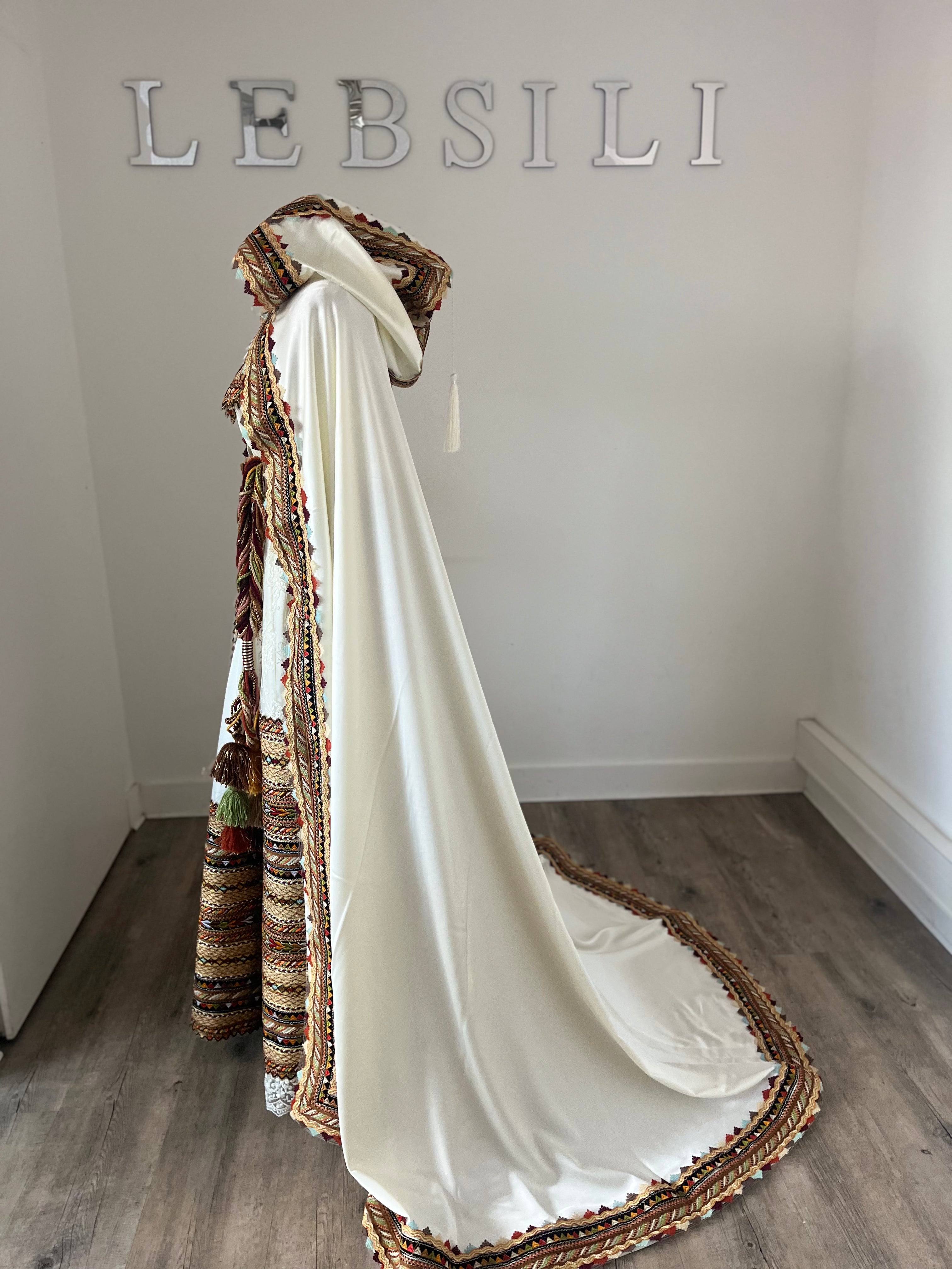 Tenue kabyle mariée - dentelle