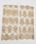Shiny lace sleeves