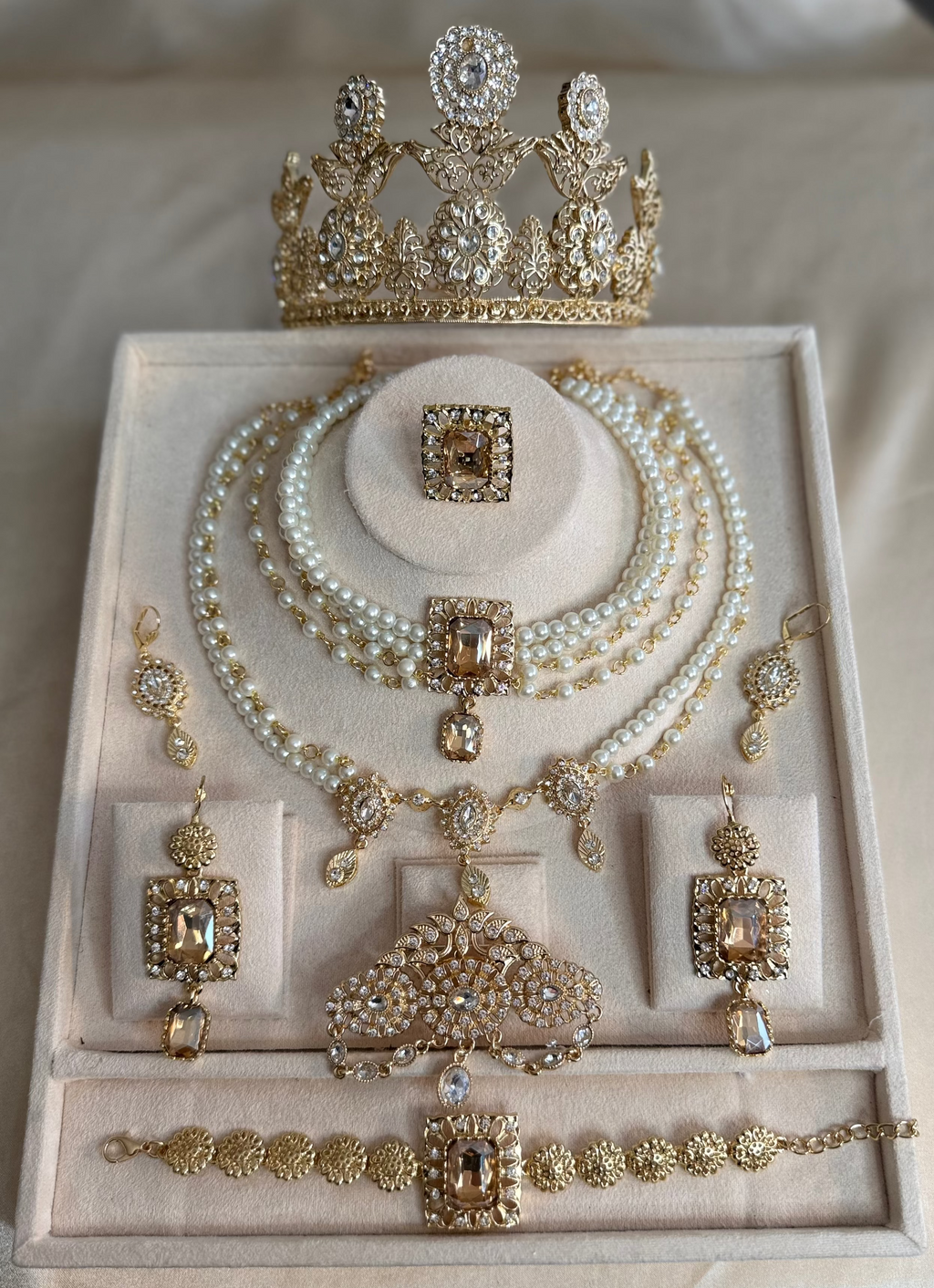 Adornment - Lalla