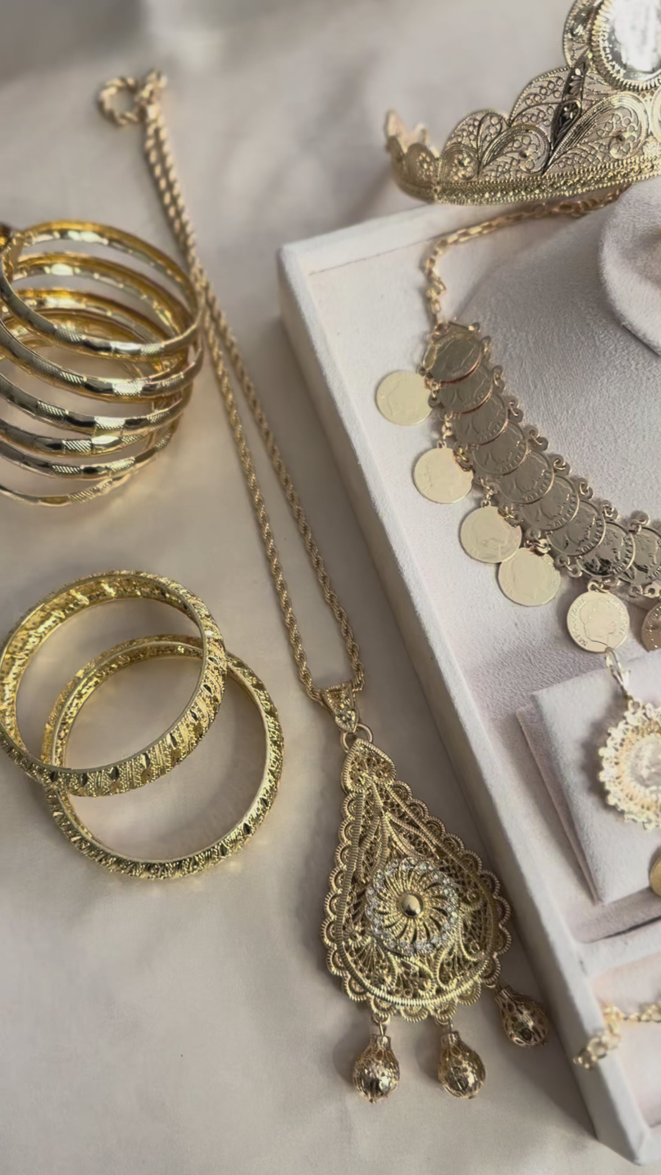 Bridal Jewelry Set - Auressya