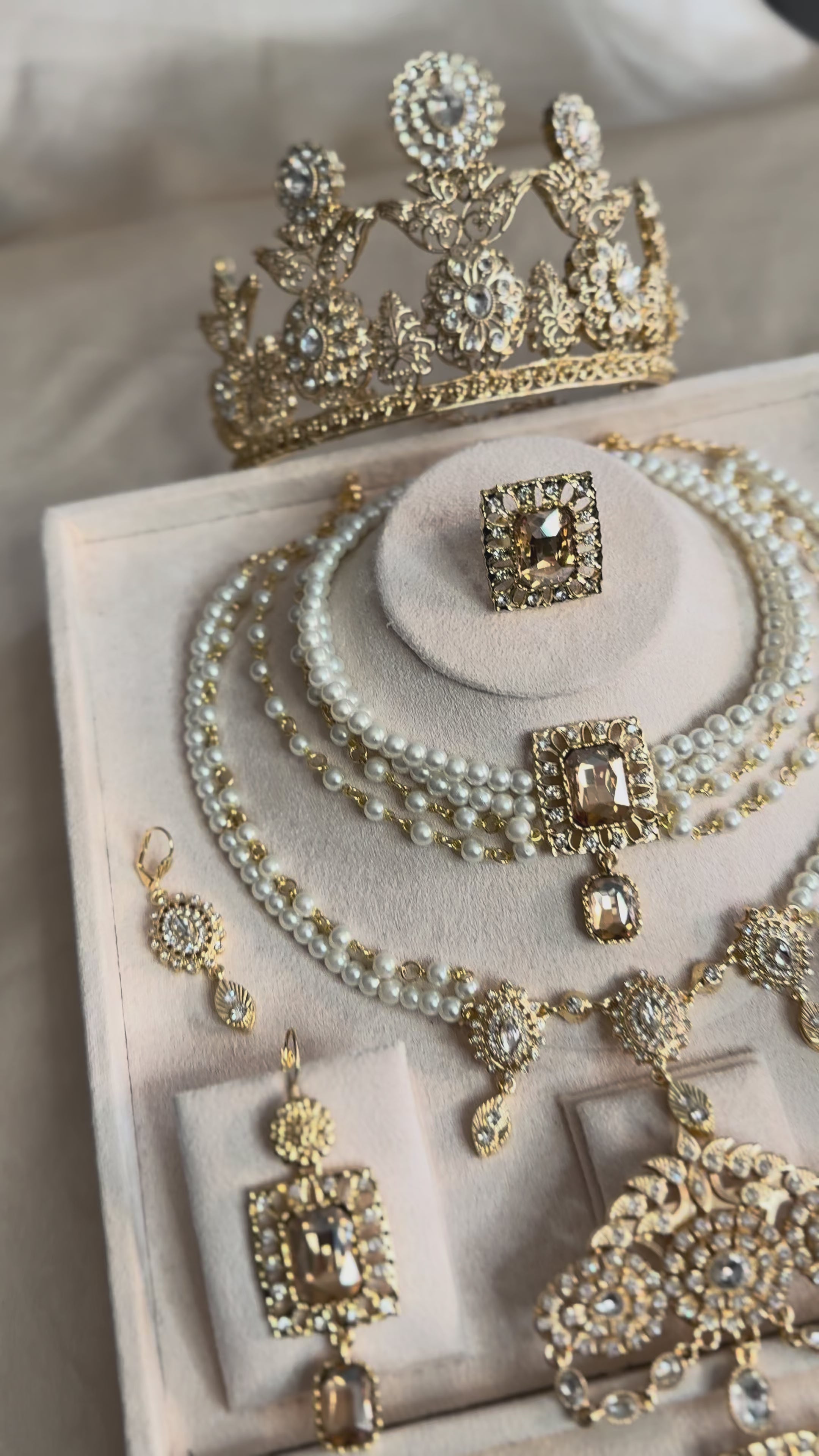 Adornment - Lalla